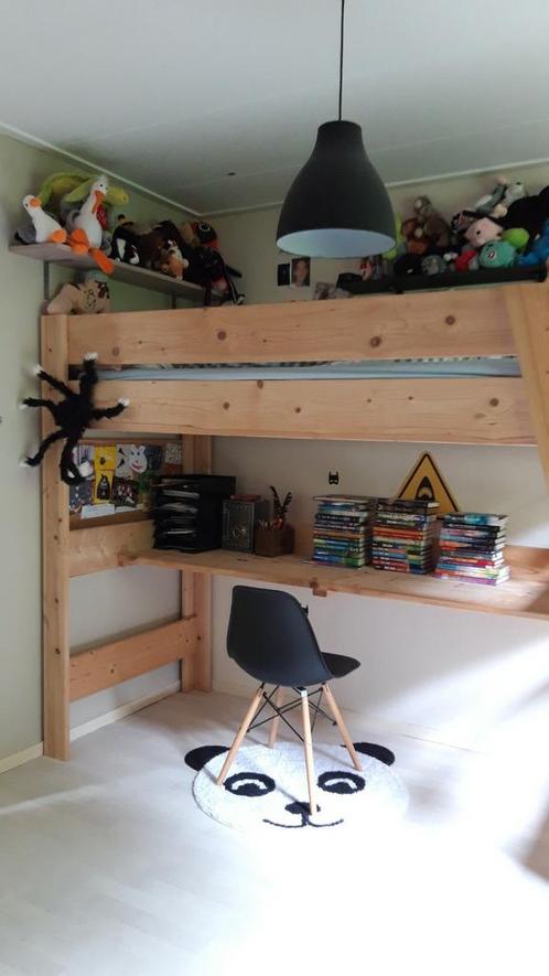 Robuuste houten hoogslaper, Kinderen en Baby's, Kinderkamer | Stapelbedden en Hoogslapers, Gebruikt, Hoogslaper, Ophalen
