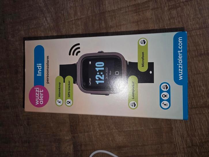 Wuzzialert persoonsalarm indi 2, Sieraden, Tassen en Uiterlijk, Horloges | Kinderen, Zo goed als nieuw, Jongen of Meisje, Zwart