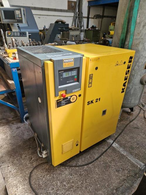 Kaeser SK21 schroefcompressor compressor incl tank, Doe-het-zelf en Verbouw, Compressors, Gebruikt, 6 tot 10 bar, 100 liter of meer