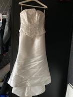Gratis Satijnen trouwjurk, maat 40, zeemeermin model, Kleding | Dames, Trouwkleding en Trouwaccessoires, Ophalen, Trouwjurk, Wit