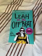 Leah on the Offbeat - Becky Albertalli, Boeken, Ophalen of Verzenden, Zo goed als nieuw, Becky Albertalli