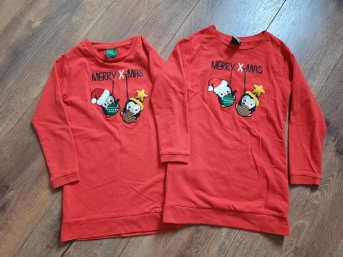Tweeling meisjes rode kerst jurkjes maat 128/134., Kinderen en Baby's, Tweelingen en Meerlingen, Zo goed als nieuw, Kleding, Ophalen of Verzenden