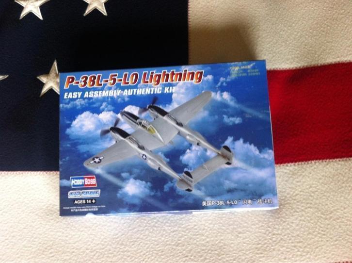 Hobbyboss 80284 P-38L-5-LO Lightining 1/72, Hobby en Vrije tijd, Modelbouw | Vliegtuigen en Helikopters, Nieuw, Groter dan 1:72