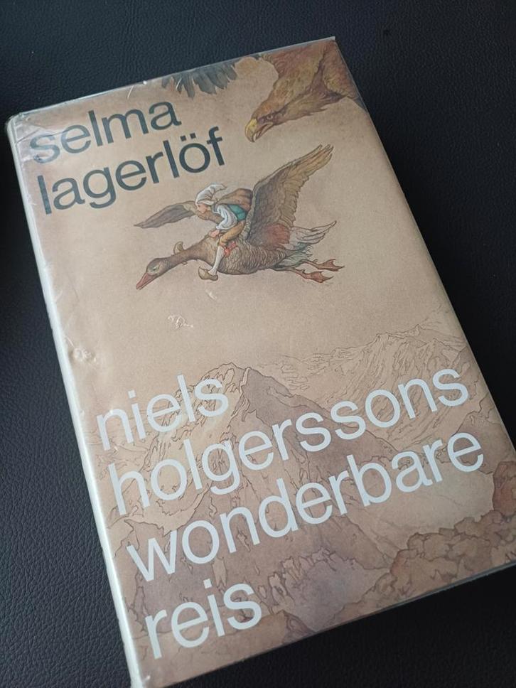 Niels Holgerssons Wonderbare Reis - Selma Lagerlöf, Boeken, Literatuur, Gelezen, Europa overig, Ophalen of Verzenden
