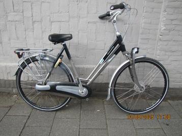 dames fiets als nieuw  beschikbaar voor biedingen