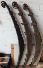 3 bladveren voor Nekaf jeep, Ophalen, Gebruikt, Oldtimer onderdelen