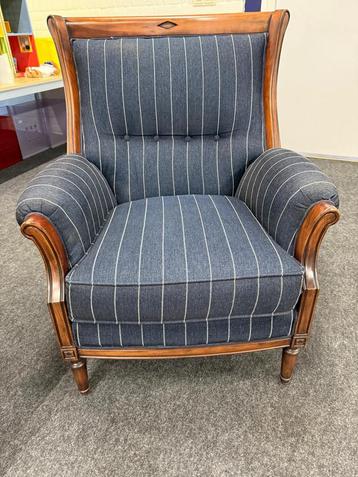 Bankstel Engels disign. 2x 2 zits en 2x fauteuil. beschikbaar voor biedingen