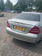 Mercedes-Benz C-Klasse 2.0 C180 Sedan 2002 Grijs, 1355 kg, 1998 cc, Achterwielaandrijving, 74 €/maand