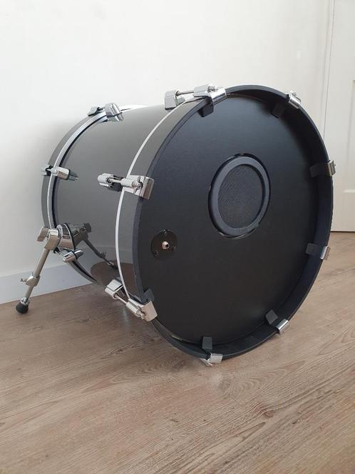 Roland KD-200MS Bass Kick Drum | Als Nieuw | VAD | Drumstel, Muziek en Instrumenten, Instrumenten | Onderdelen, Gebruikt, Drums of Percussie
