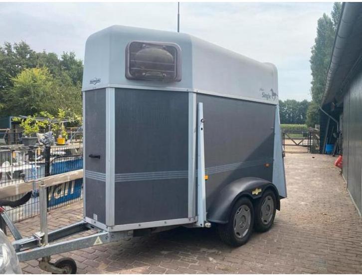 Humbaur Single Plus 1,5 paards trailer - Bouwjaar 2008, Dieren en Toebehoren, Paarden en Pony's | Trailers en Aanhangwagens, Zo goed als nieuw