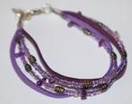 Laagjesarmband in paars met rocailles en metalen kralen, Ophalen of Verzenden, Nieuw, Paars
