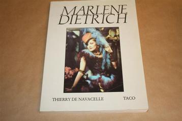 Marlene Dietrich. Foto's uit de John Kobal-collectie. beschikbaar voor biedingen