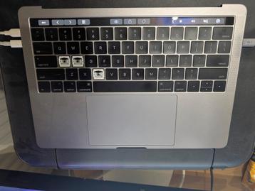 MacBook Pro 13 2016 I5/500 GB  beschikbaar voor biedingen