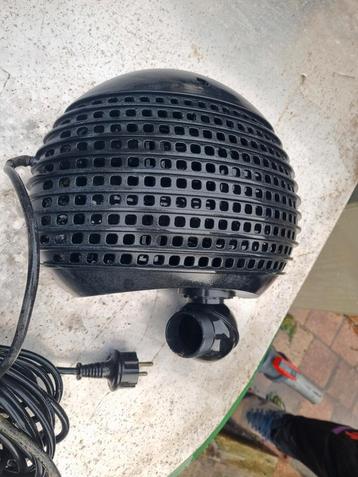 Vijverpomp 12000 liter/uur beschikbaar voor biedingen