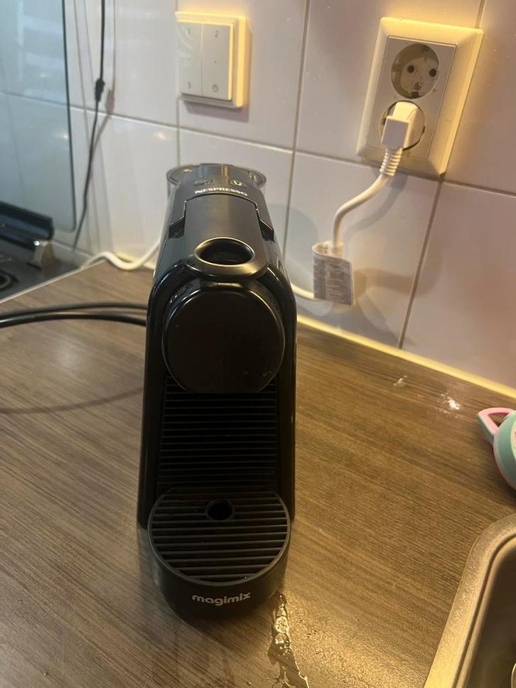 Nespresso Magimix Koffiemachine - Perfecte Espresso!, Witgoed en Apparatuur, Koffiezetapparaten, Zo goed als nieuw, Koffiepads en cups