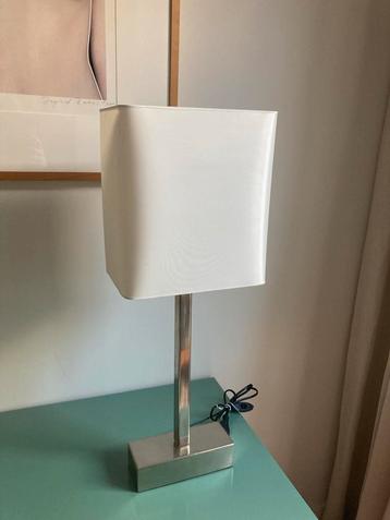 Lambert Tafellamp Chroom/Beige beschikbaar voor biedingen