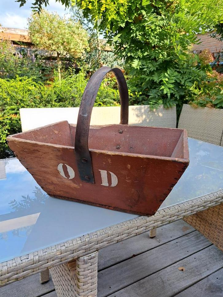 Oude Houten Draagmand met Metalen Beugel, Antiek en Kunst, Curiosa en Brocante, Ophalen