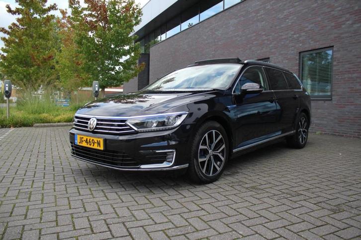 Volkswagen Passat Variant 1.4 TSI GTE Highline, Auto's, Volkswagen, Bedrijf, Te koop, Passat, ABS, Adaptive Cruise Control, Airbags