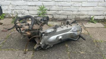 Piaggio 125cc hexagon 2takt motor blok zip sp onderdelen beschikbaar voor biedingen