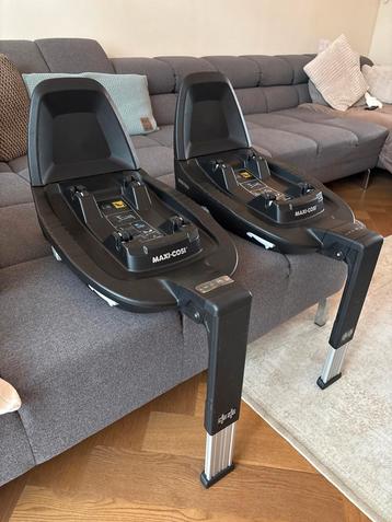 2x Maxi Cosi FamilyFix 3 Base - ZGAN beschikbaar voor biedingen