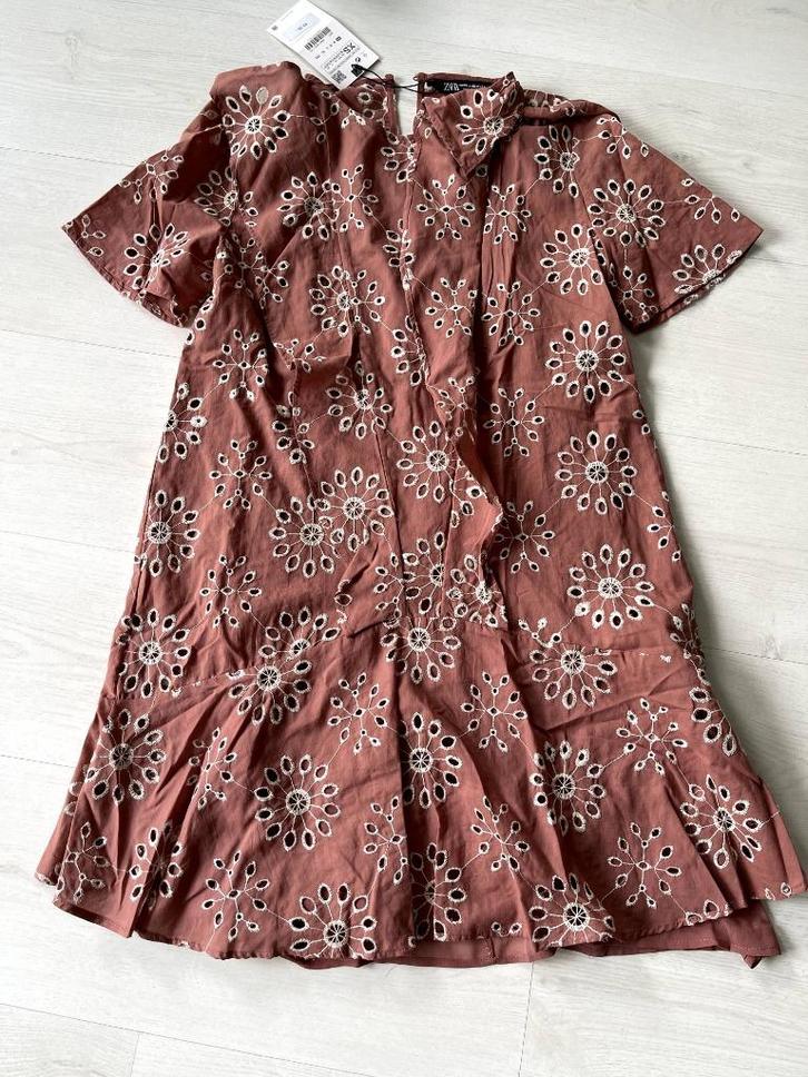 Zara jurk - maat XS, Kleding | Dames, Jurken, Nieuw, Maat 34 (XS) of kleiner, Roze, Boven de knie, Ophalen