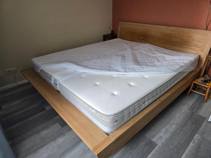 Ledikant Goossens Denzo 180*200 met 2x Ikea Hesseng Matras, Huis en Inrichting, Slaapkamer | Bedden, Zo goed als nieuw, Tweepersoons