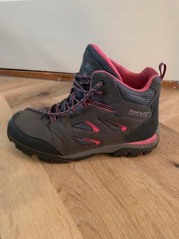 Wandelschoenen regatta outdoor maat 37 beschikbaar voor biedingen