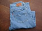 Dames Levis skinny jeans licht blauw maat W30 L30 zgan, Blauw, Ophalen of Verzenden, Zo goed als nieuw, W30 - W32 (confectie 38/40)