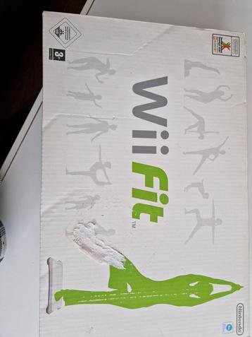 Wii Fit - Nintendo Wii beschikbaar voor biedingen