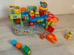 Toet toet auto’s vtech garage/wegdelen/stuntbaan sint, Ophalen, Zo goed als nieuw, 2 tot 4 jaar