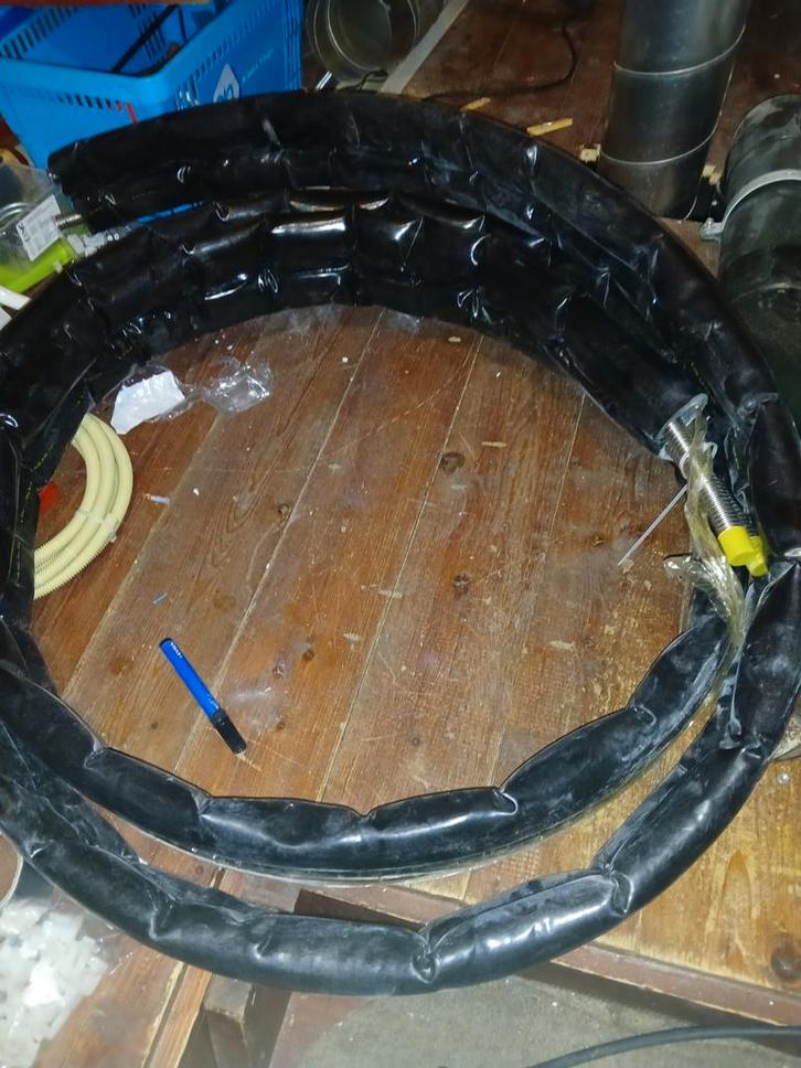 Zonneboiler Leiding - Geïsoleerd, Doe-het-zelf en Verbouw, Buizen en Afvoer, Gebruikt, Rechte buis, Overige materialen, 2 tot 4 meter