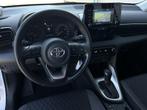 Toyota Yaris 1.5 Hybrid Active | Navigatie (bj 2023), Gebruikt, 450 kg, Wit, Bedrijf