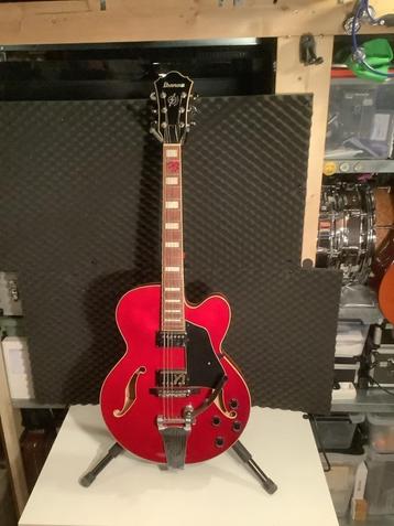 Te Koop! IBANEZ ARTCORE Electrische gitaar in NIEUWSTAAT!! beschikbaar voor biedingen