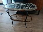 Riet rohe rotan jaren 60 vintage tafeltje, Huis en Inrichting, Tafels | Bijzettafels, 45 tot 60 cm, Minder dan 55 cm, Rond, Ophalen of Verzenden