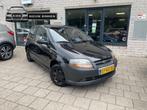 Chevrolet Kalos 1.2 Pure 3Drs Apk weinig kilometers, Auto's, Chevrolet, Voorwielaandrijving, 1150 cc, 15 km/l, Gebruikt