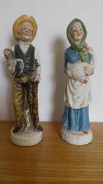 2 beeldjes van een oude man en oude vrouw, Ophalen of Verzenden, Gebruikt, Mens