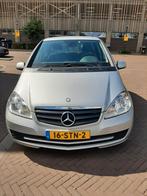 Mercedes-Benz A-Klasse 1.5 A160 5DRS AUT 2011 Grijs, Auto's, Mercedes-Benz, 15 km/l, 1498 cc, Origineel Nederlands, Particulier