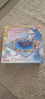 Disney Cinderella Glass Slipper Game - Jumbo - Compleet, Drie of vier spelers, Ophalen of Verzenden, Zo goed als nieuw, Jumbo