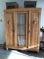 Poolse kast zowel als leg en hangkast te gebruiken, Ophalen, 50 tot 75 cm, 150 tot 200 cm