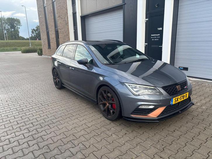 Seat Leon cupra 2.0 TSI 300PK 2017 Grijs, Auto's, Seat, Bedrijf, Leon, ABS, Achteruitrijcamera, Adaptieve lichten, Adaptive Cruise Control