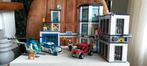 Lego City 60141 (politiebureau), Kinderen en Baby's, Speelgoed | Duplo en Lego, Ophalen of Verzenden, Zo goed als nieuw, Complete set