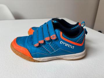 Brabo hockeyschoenen zaal maat 31 beschikbaar voor biedingen