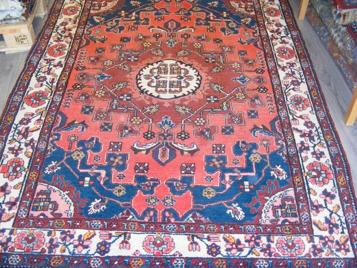 Handgeknoopt Perzisch Tapijt Tafrish- iran Maat:1.35X1.85., Huis en Inrichting, Stoffering | Tapijten en Kleden, Zo goed als nieuw