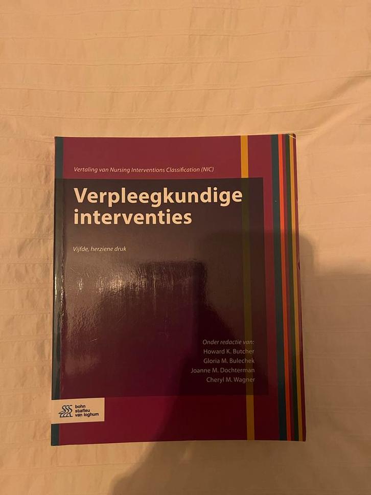 Verpleegkundige Interventies - Handboek voor Verpleegkundige, Boeken, Studieboeken en Cursussen, Zo goed als nieuw, HBO, Gamma