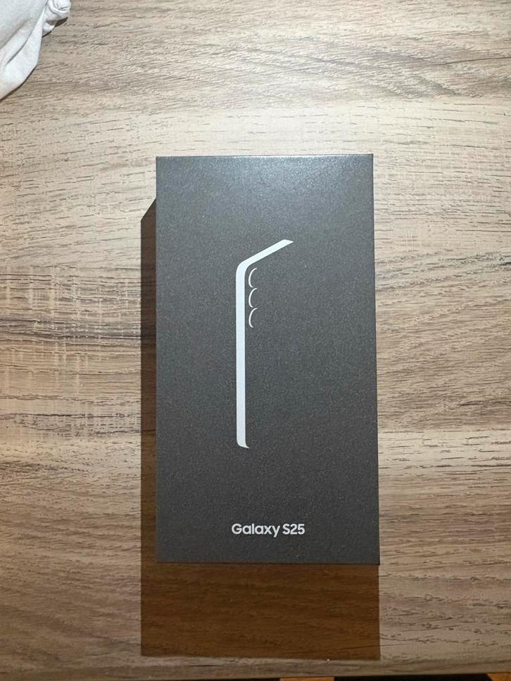 Samsung Galaxy S25 128GB Nieuw in Doos - Zilver, Telecommunicatie, Mobiele telefoons | Samsung, Nieuw, Galaxy S24, 128 GB, Zonder abonnement