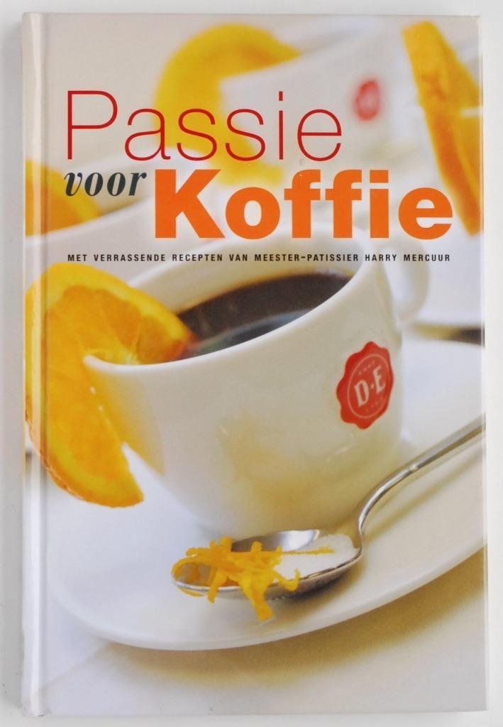 Passie voor Koffie - Douwe Egberts (2005), Boeken, Kookboeken, Zo goed als nieuw, Verzenden
