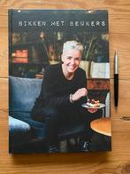 Bikken met Beukers - Lot Beukers, Ophalen of Verzenden, Zo goed als nieuw