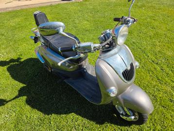 Snorscooter (moet nagekeken worden)  huatian HT50QT-29 beschikbaar voor biedingen