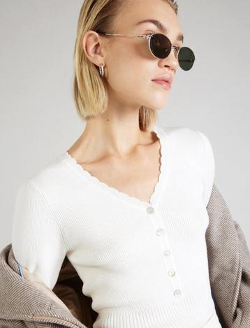 NÜMPH Nuroa pullover cloud dancer mt L nieuwstaat  beschikbaar voor biedingen