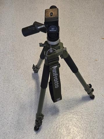 Manfrotto statief 055NAT plus statiefkop 141 beschikbaar voor biedingen